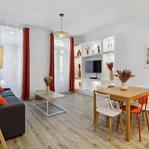 Appartement Le Confort D'un T3 Climatise En Plein Coeur De, Marseille