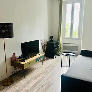 Appartement Cosy Deux Pieces Proche Centre De, Marseille